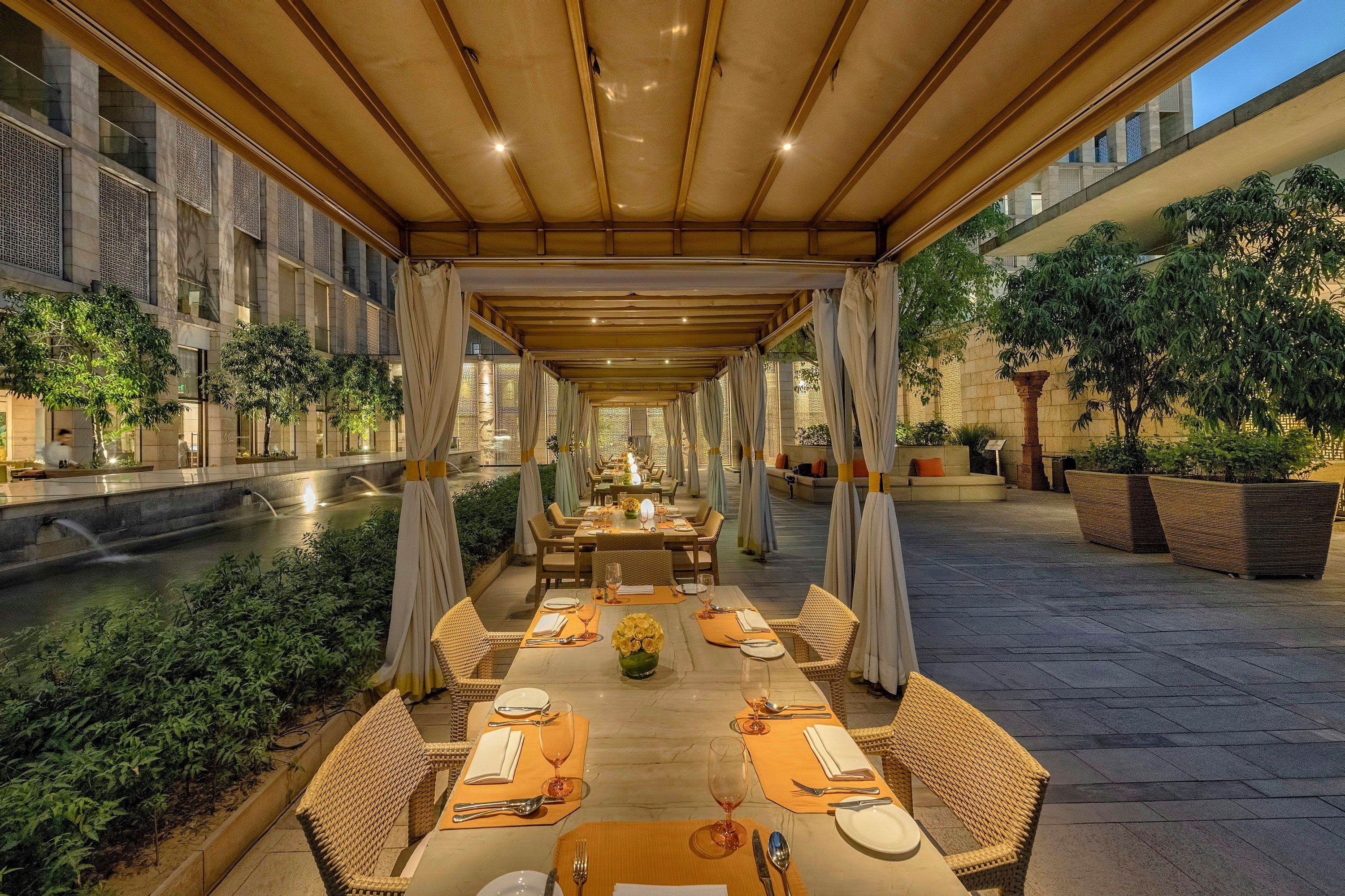 ذا لودهي - إي ميمبر أوف ذا ليدينغ هوتيلز أوف ذا وورلد