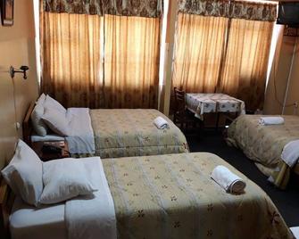 Hostal Castel Wl - Quito - Bedroom