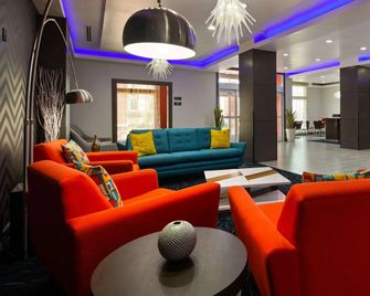 SureStay by Best Western Muskogee - Muskogee - Salónek