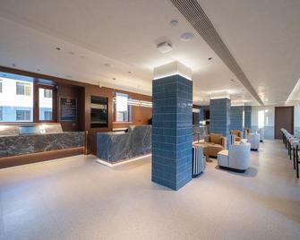 Beijing Tiananmen Wangfujing Ruibeting Apartment Hotel - בייג'ין - לובי