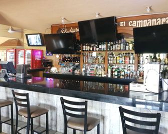 Hotel Posada Santa Fe - Sabinas - Bar