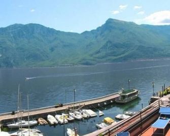Limone Sul Garda/Hotel Sole - Limone - Limone sul Garda - Vista del exterior