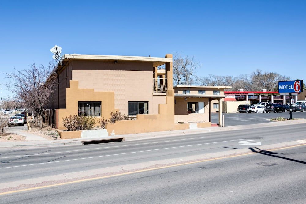 موتل 6 سانتا في، نيو مكسيكو - داون تاون - سانتا في - مبنى