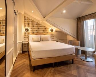 Hotel Arlecchino - Venice - Bedroom