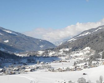 Apartment in Wald im Pinzgau near Ski Lift - Wald Im Pinzgau