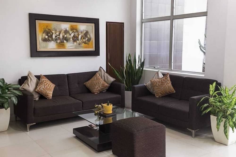 هوتل ريوسول - تارابوتو - غرفة معيشة