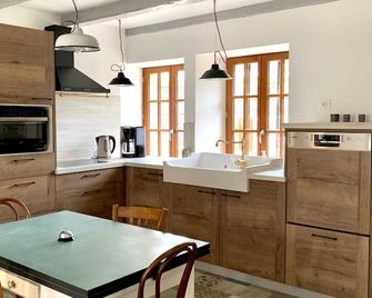Gite Vallee Of The Old Distillery Rent - Ornans - Cuisine