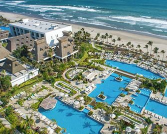 Luxury Beach Resort One Bdrm/ 1 BathRm Mayan Palace at Vidanta, 4 Adults +2 Kids - אקפולקו - בריכה