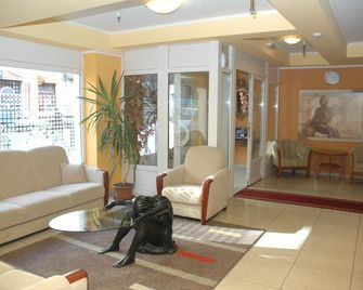Atlantic Hotel - Budapest - Lobby
