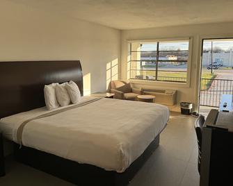 Eagle Inn - Gun Barrel City - Bedroom