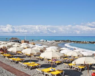 Trevi Village - Amantea - Plage