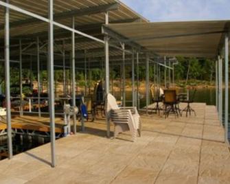 Rent Your Own Resort On Table Rock Lake - Ridgedale - Restaurante