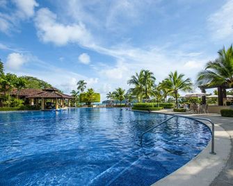 Bay Residence 7C 3 bdr Ocean View in Los Suenos - Herradura - Piscina