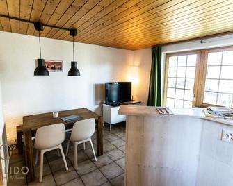 2-Zimmerwohnung an zentraler Lage/Ski-in, Ski-out - Riederalp - Dining room