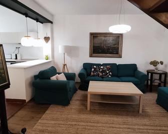 Peace & Beach House in Tihany, Sajkod - Tihany - Living room