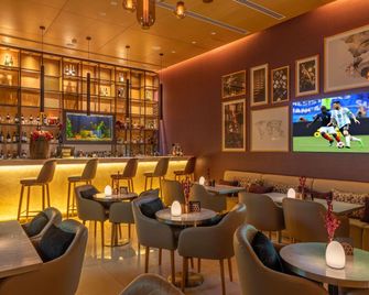Novotel Bur Dubai - Dubai - Bar