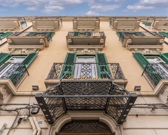 هوتل - ريزيدنس لا ريزيدنزا - ميسينا - مبنى