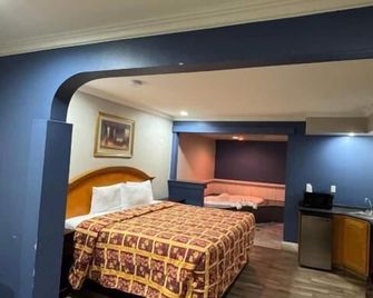 Sunset Inn &Suites - Gardena