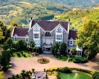 Castelo Saint Andrews - Gramado - Byggnad