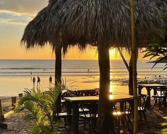 Casa Sol, playa el Remanso, San Juan del Sur\nSun House, Beach el Remanso - Rivas
