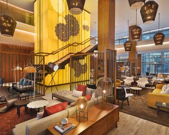 DoubleTree by Hilton Dubai - Business Bay - דובאי - טרקלין