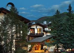 2Br next to Eagle River in the Heart of Vail by RedAwning - Vail - Building
