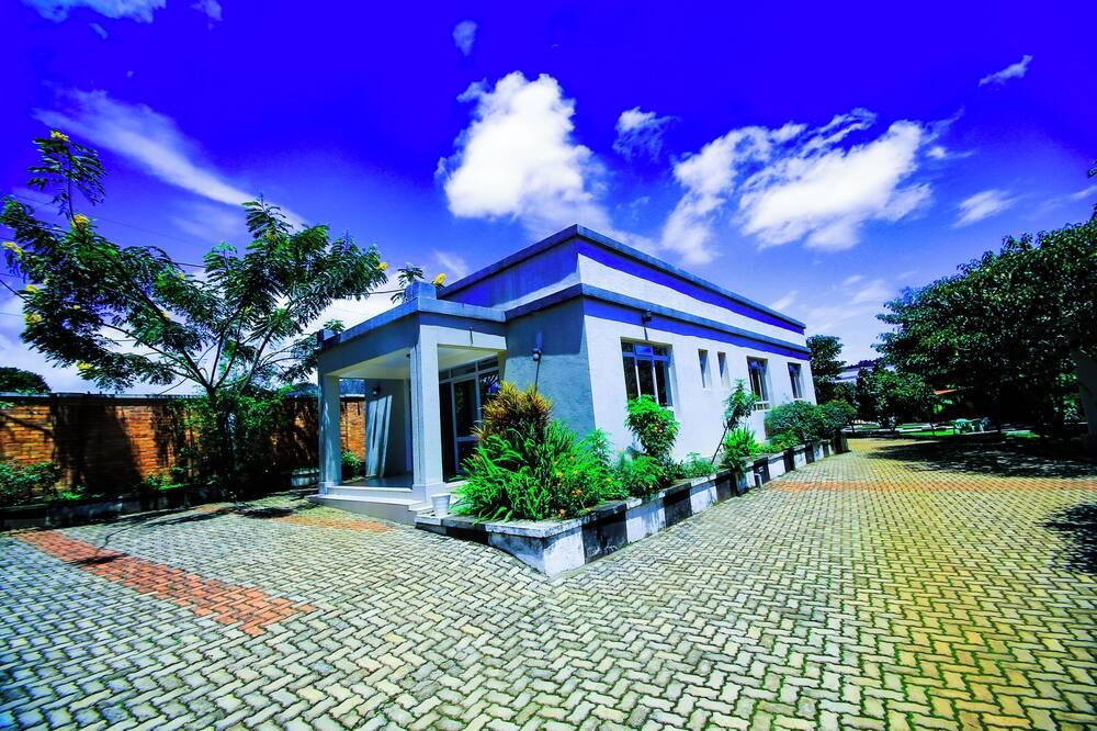 Martins Expert Home - Gisenyi - Budova