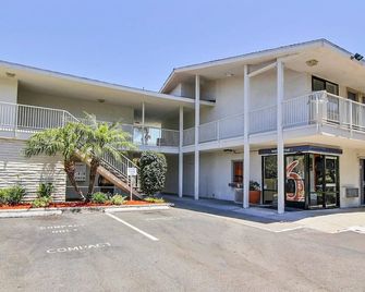 Motel 6 Goleta, Ca - Santa Barbara - Goleta - Building
