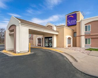 Sleep Inn and Suites Omaha Airport - Omaha - Bangunan