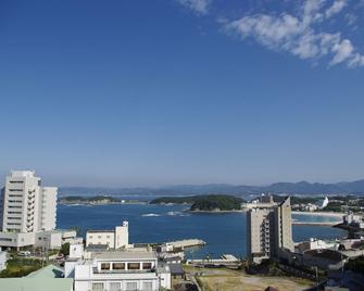 Shirahama Ocean View Room - Shirahama - Extérieur