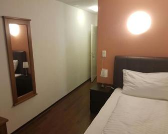 Bahnhof-Post - Kreuzlingen - Bedroom