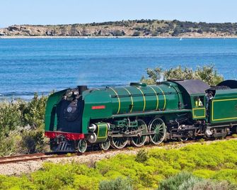 Victor Harbor Holiday Park - Victor Harbor
