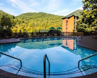 Westgate Smoky Mountain Resort & Water Park - Gatlinburg - Pool
