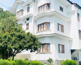 Fresco Hotel and Residences - Pālampur - Будівля