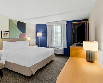 Spark by Hilton Daleville Roanoke North - Daleville - Bedroom