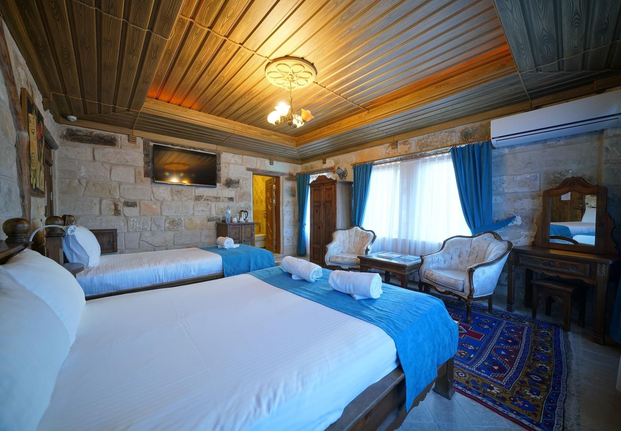 شوسترينج ستون هاوس