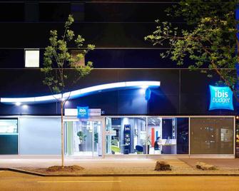 ibis budget Zurich City West - Zúrich - Edificio