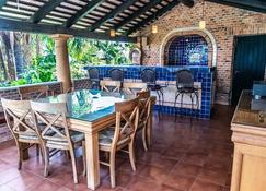 Casa Galeana- Tropical 1-Bd 1-Wc Mountain Top Luxury Suite With Stunning Views - Chapala - Restaurante