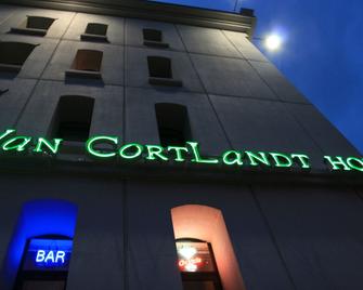 Van Cortlandt Hotel - Aira - Edificio
