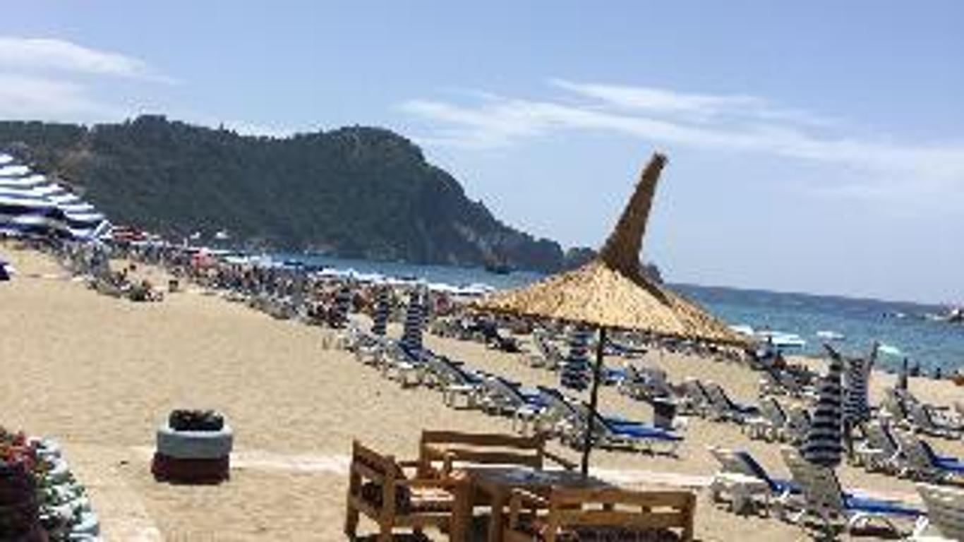 Kleopatra Hermes Beach Hotel