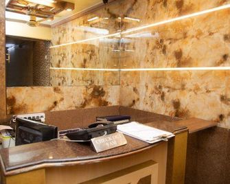 Hotel Sukoon - מומבאי - דלפק קבלה