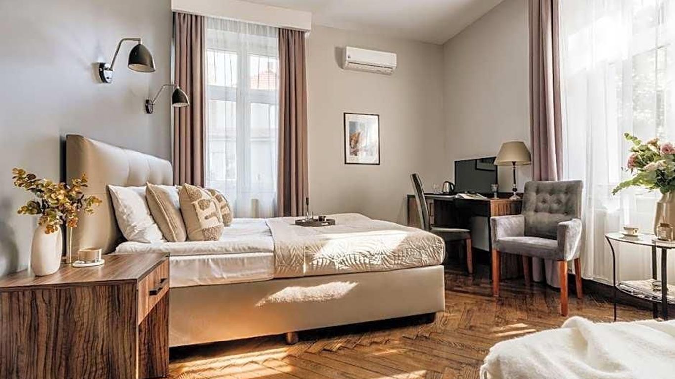 Grottger Luxury Boutique Hotel City