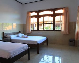 Losmen Cempaka 3 - Kuta - Bedroom