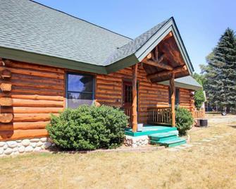 A little slice of heaven - Mears - Building