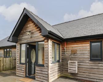 Caban Dulas - Rhayader