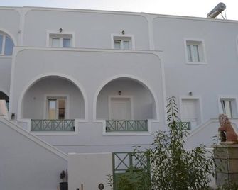 Altea Apartments - Fira - Edificio