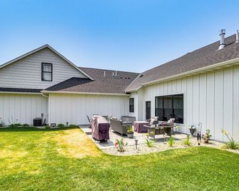 Onamia Vacation Rental about 1 Mi to Mille Lacs Lake! - Isle