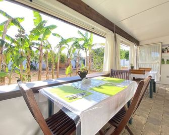 B&B Fellini - Gallipoli - Comedor