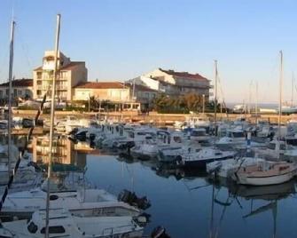 Flat with 2 rooms very close to the beach - Saint-Pierre-sur-Mer - Extérieur