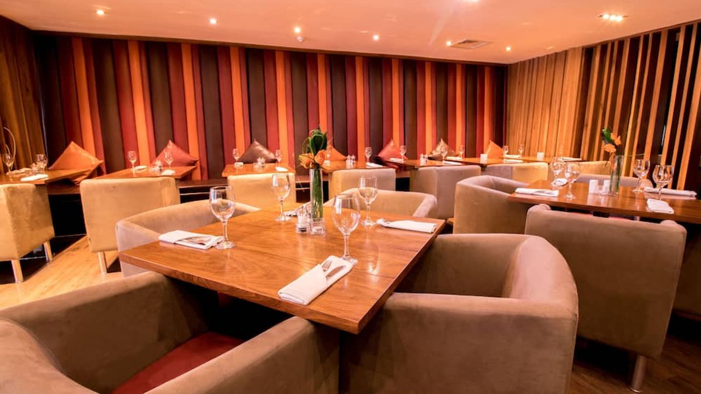 The Continental Hotel, Heathrow